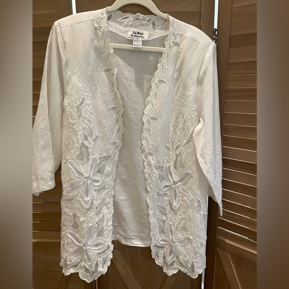 Women’s La Rea  White Linen Open Front Beaded  Jacket Blazer size XL
